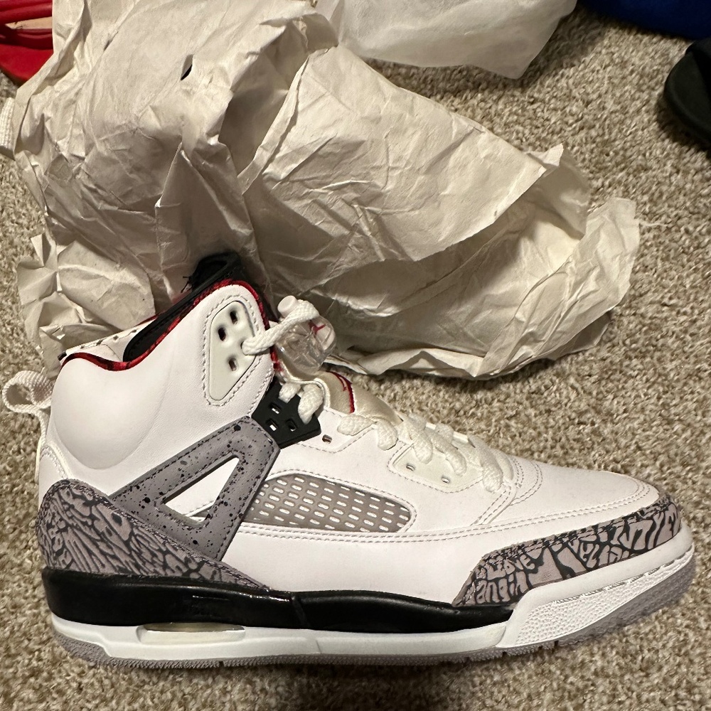 Brand New Never Worn Pair Jordans